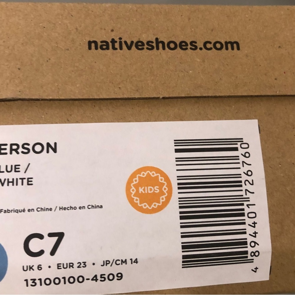 Brand New Toddler Natives size 7